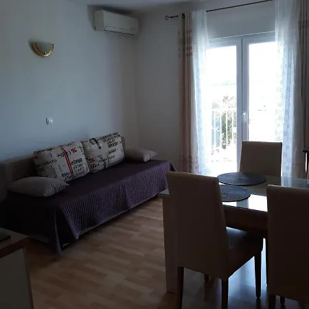 Kuca Moni Apartman