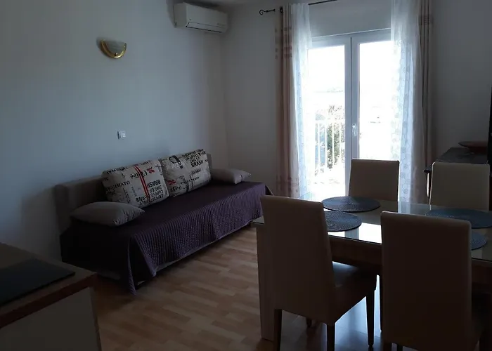 Kuca Moni Apartamento